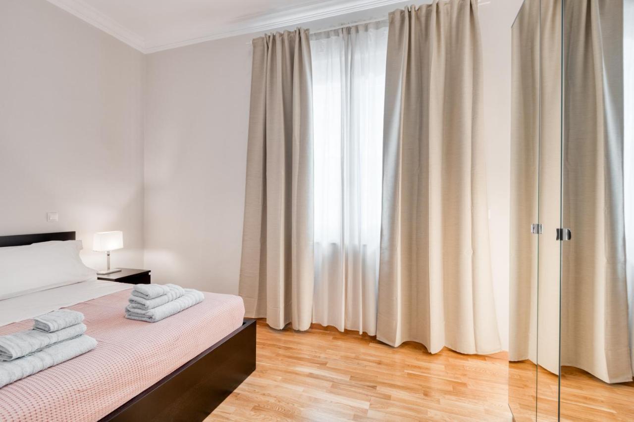 Modern 2-Bedroom Apt, 200M From The Acropolis Αθήνα Εξωτερικό φωτογραφία